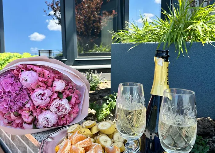 Atmosfera Apartments- в аркадии с террасой на крыше! Apartman Odessza